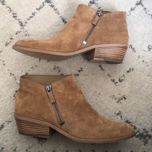 Rosita Suede Bootie - camel